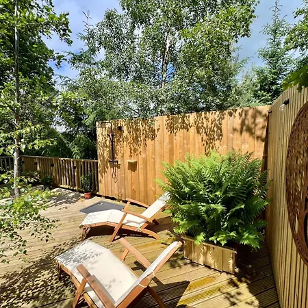 The Pines Treehouse At Treetops Hideouts * Richmond (North Yorkshire)