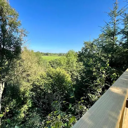 The Pines Treehouse At Treetops Hideouts Semesterbostad *